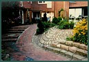 Teilansichten fertiger Garten- und Landschaftsbauanlagen